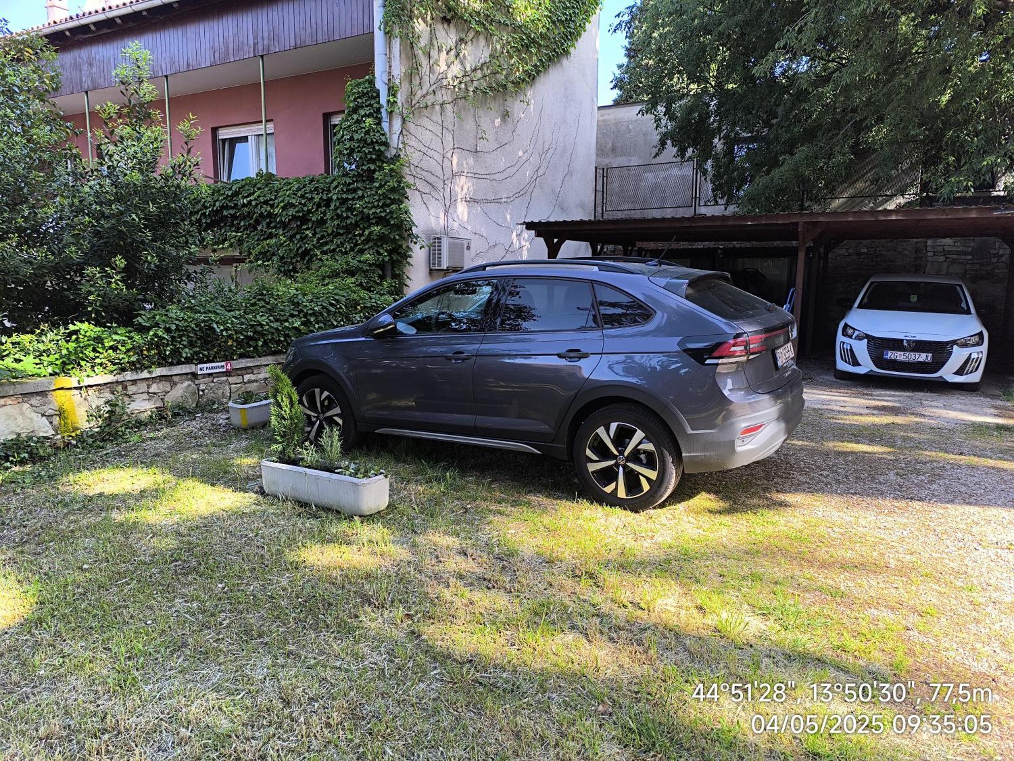 Apartment Glambyaj With Free Parking And Netflix Pula